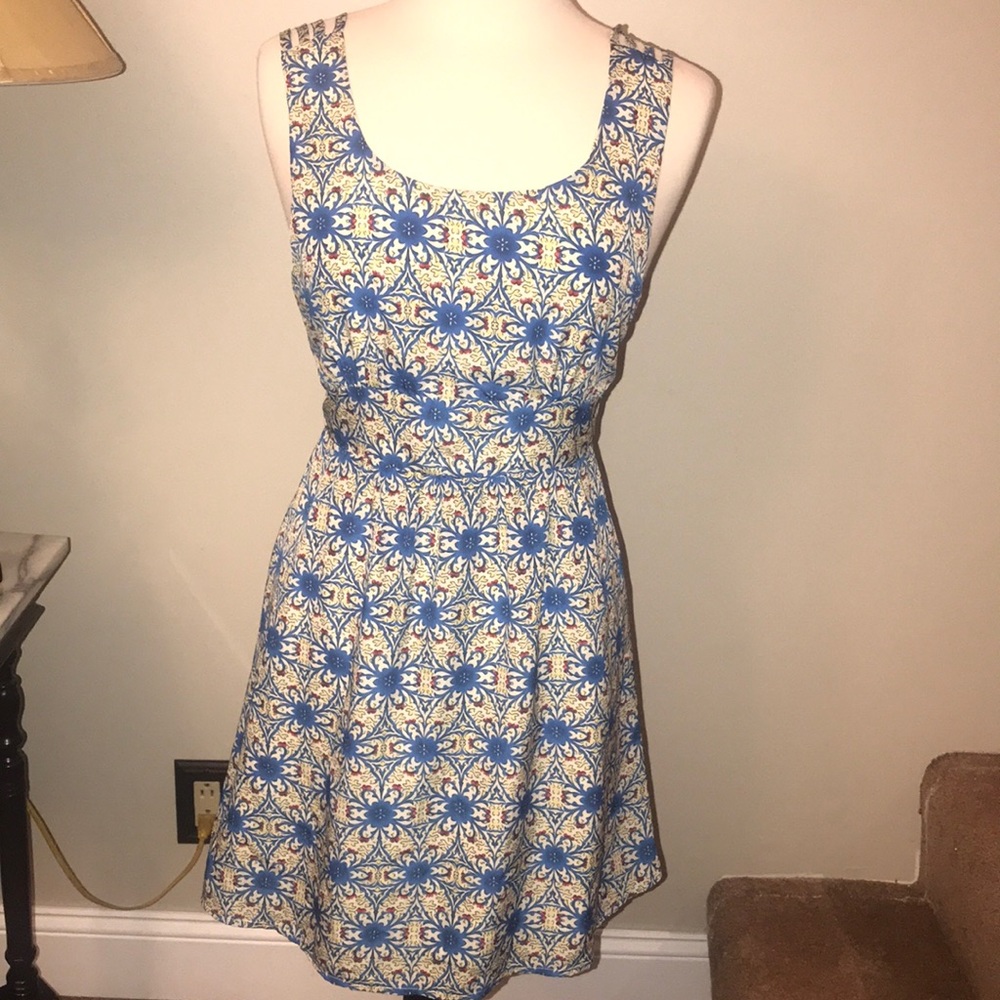 Paper Crane Dress - Picture 1 of 7